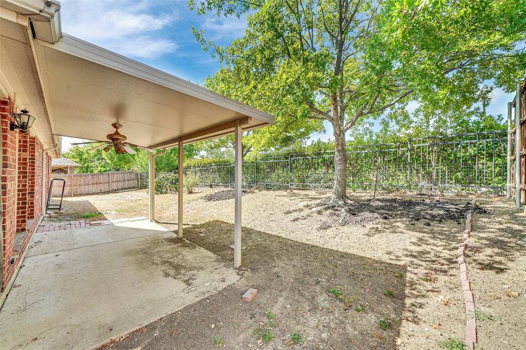 2309 Trickling Creek Drive, Garland, TX 75041 2309 Trickling Creek Drive, Garland, TX 75041