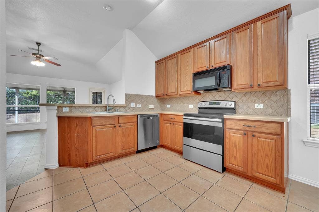 2309 Trickling Creek Drive, Garland, TX 75041 2309 Trickling Creek Drive, Garland, TX 75041