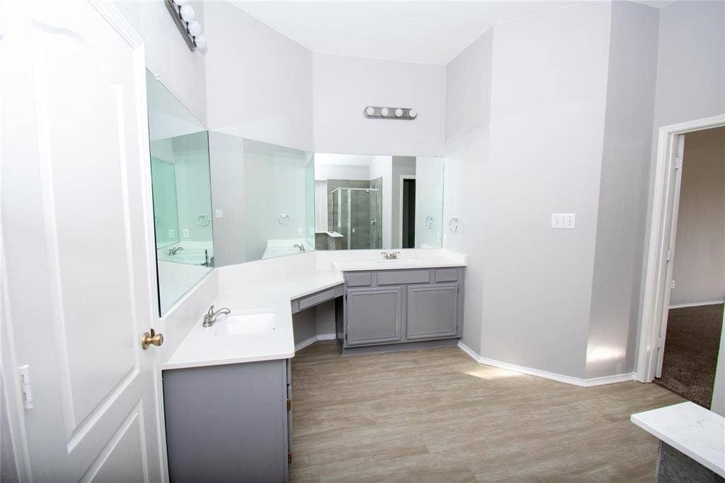 4576 Postbridge Drive, Plano, TX 75024 4576 Postbridge Drive, Plano, TX 75024
