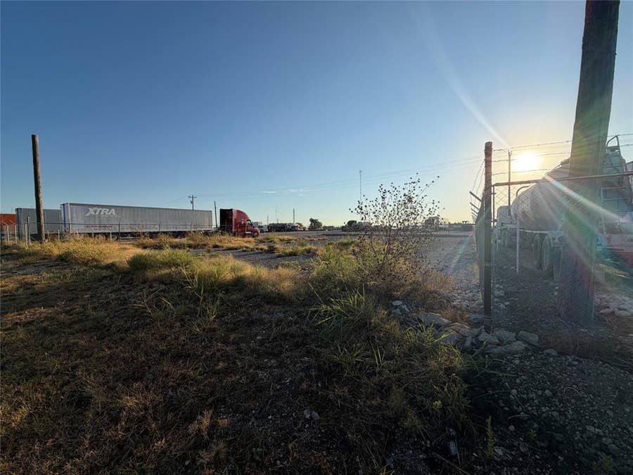 Property photo for TBD Ruby Avenue, Midlothian, TX