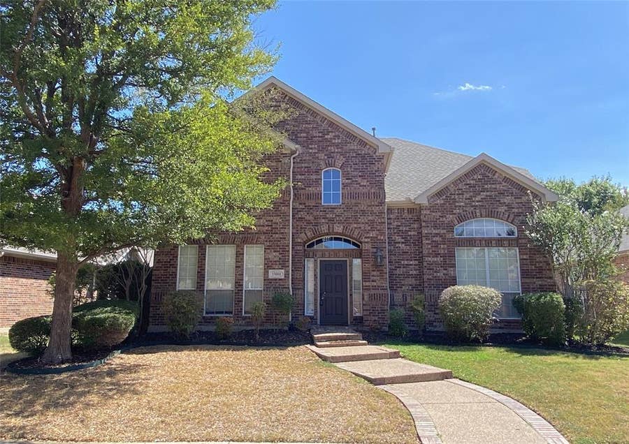 Property photo for 15861 Twin Cove Drive, Frisco, TX