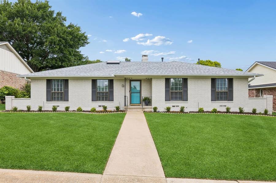 Property photo for 304 Meadowlark Drive, Richardson, TX