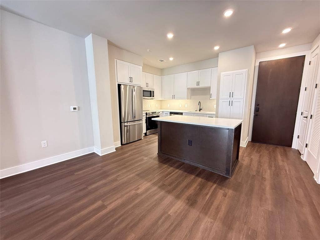 3255 Carlisle Street, #2106, Dallas, TX 75204 3255 Carlisle Street, #2106, Dallas, TX 75204