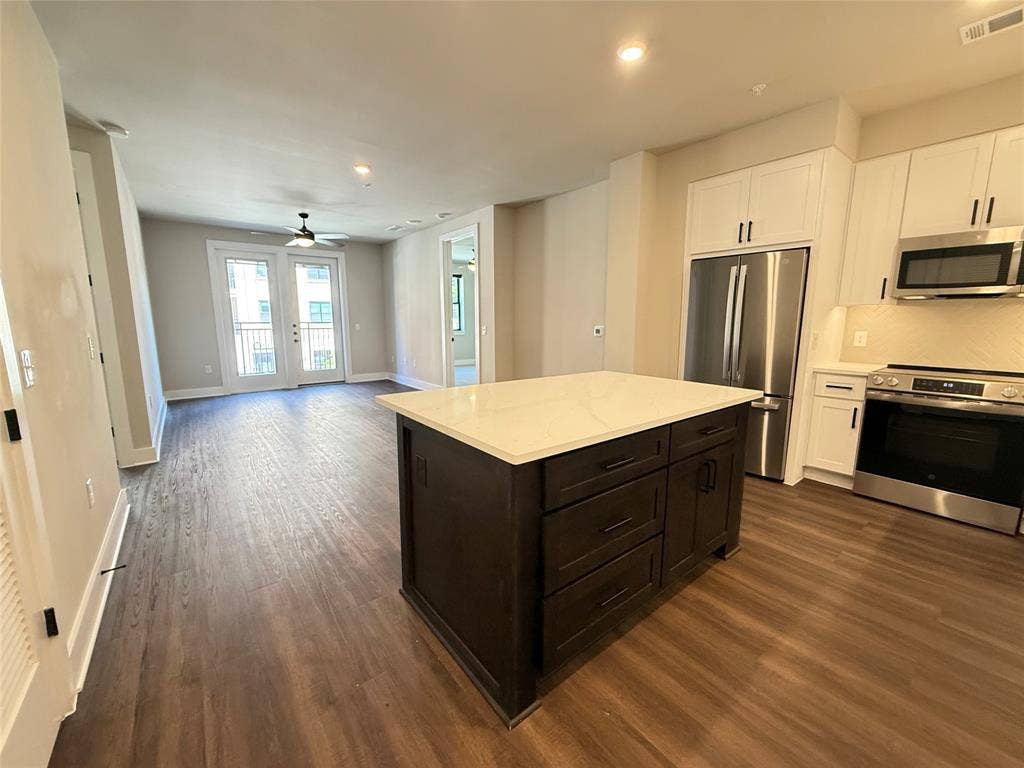 3255 Carlisle Street, #2106, Dallas, TX 75204 3255 Carlisle Street, #2106, Dallas, TX 75204