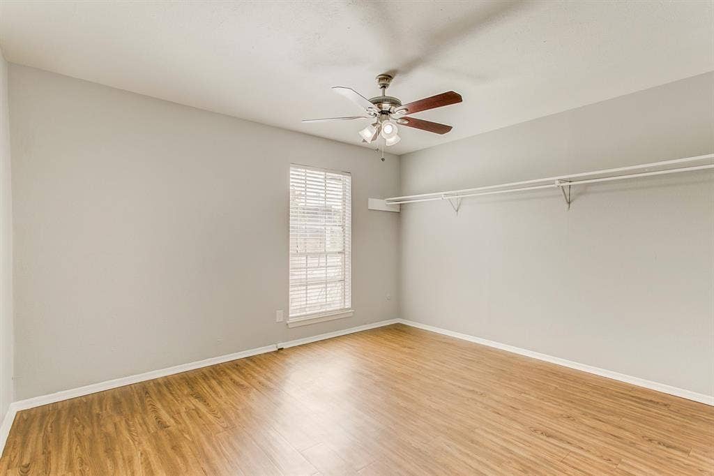 2200 W Lowden Street, #13, Fort Worth, TX 76110 2200 W Lowden Street, #13, Fort Worth, TX 76110