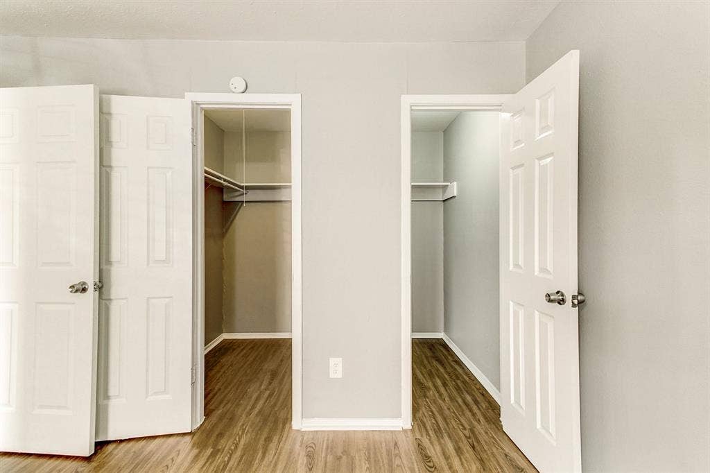 2200 W Lowden Street, #13, Fort Worth, TX 76110 2200 W Lowden Street, #13, Fort Worth, TX 76110