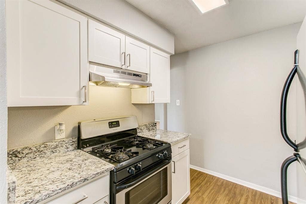 2200 W Lowden Street, #13, Fort Worth, TX 76110 2200 W Lowden Street, #13, Fort Worth, TX 76110