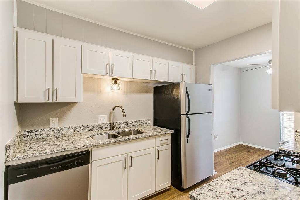 2200 W Lowden Street, #13, Fort Worth, TX 76110 2200 W Lowden Street, #13, Fort Worth, TX 76110