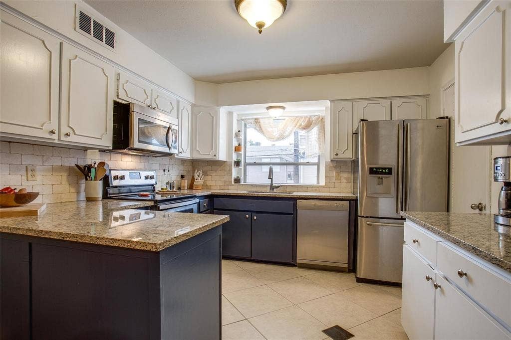 6345 Diamond Head Circle, #C, Dallas, TX 75225