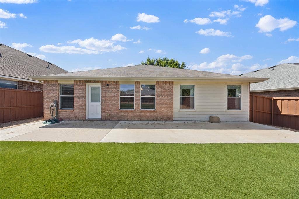 1110 Antoinette Drive, Princeton, TX 75407