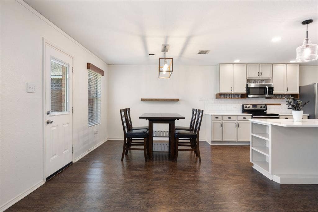 1110 Antoinette Drive, Princeton, TX 75407