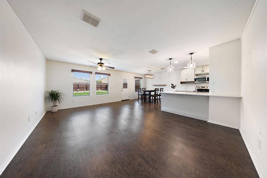 1110 Antoinette Drive, Princeton, TX 75407