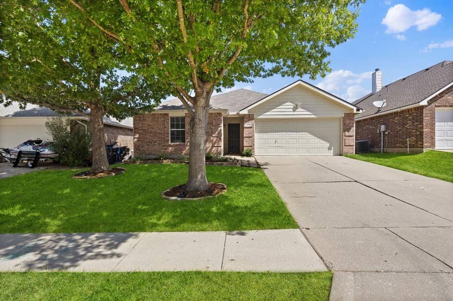 Property photo for 1110 Antoinette Drive, Princeton, TX