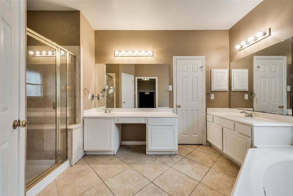 Primary Ensuite