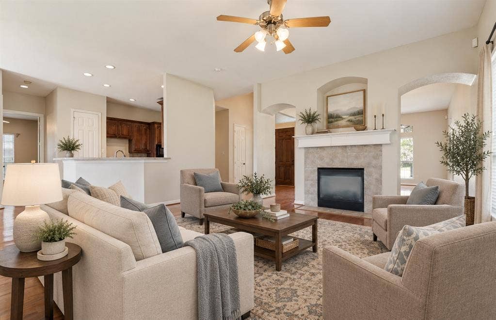 1316 Leisure Lane, DeSoto, TX 75115 1316 Leisure Lane, DeSoto, TX 75115