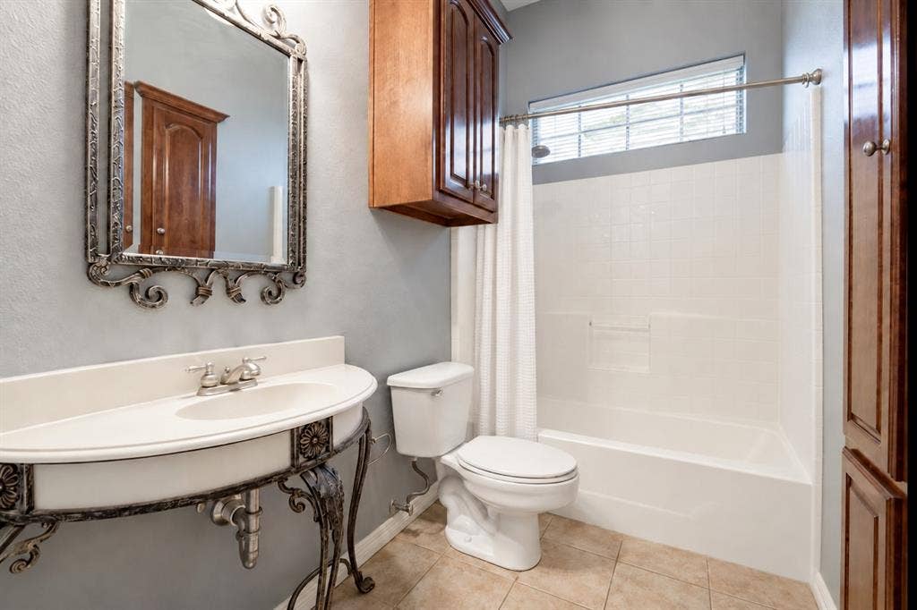 1316 Leisure Lane, DeSoto, TX 75115 1316 Leisure Lane, DeSoto, TX 75115