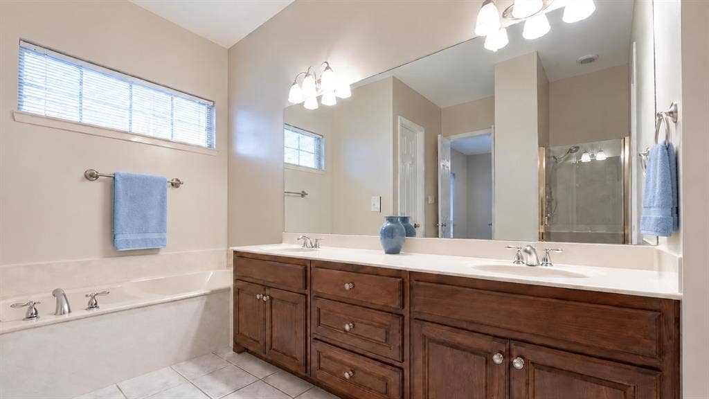 1316 Leisure Lane, DeSoto, TX 75115 1316 Leisure Lane, DeSoto, TX 75115