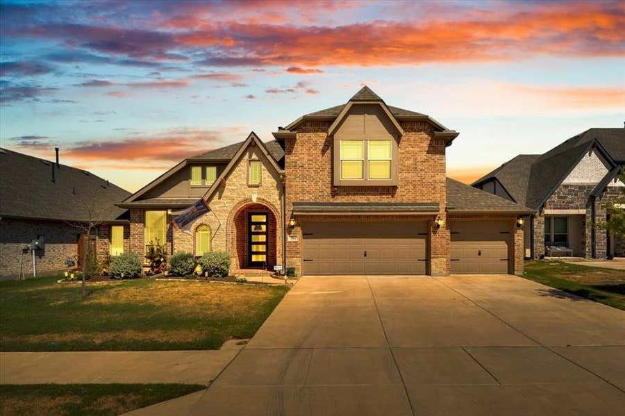 Property photo for 312 Brooklyn Lane, Ponder, TX