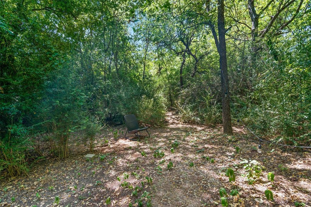 2220 Burning Tree Lane, Denton, TX 76209