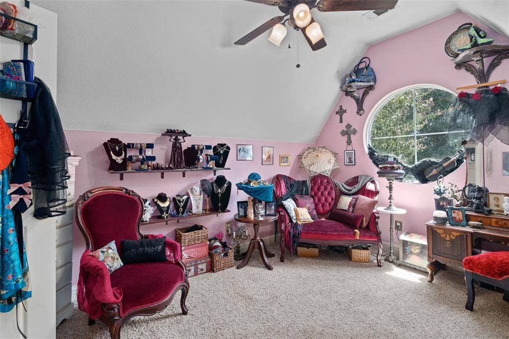 2220 Burning Tree Lane, Denton, TX 76209