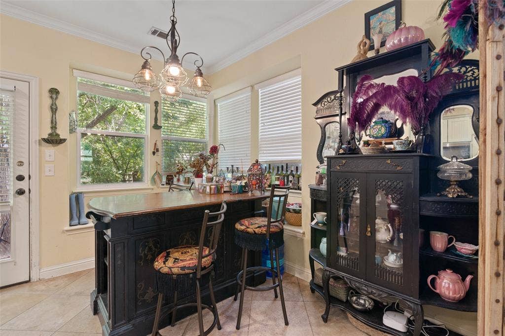 2220 Burning Tree Lane, Denton, TX 76209