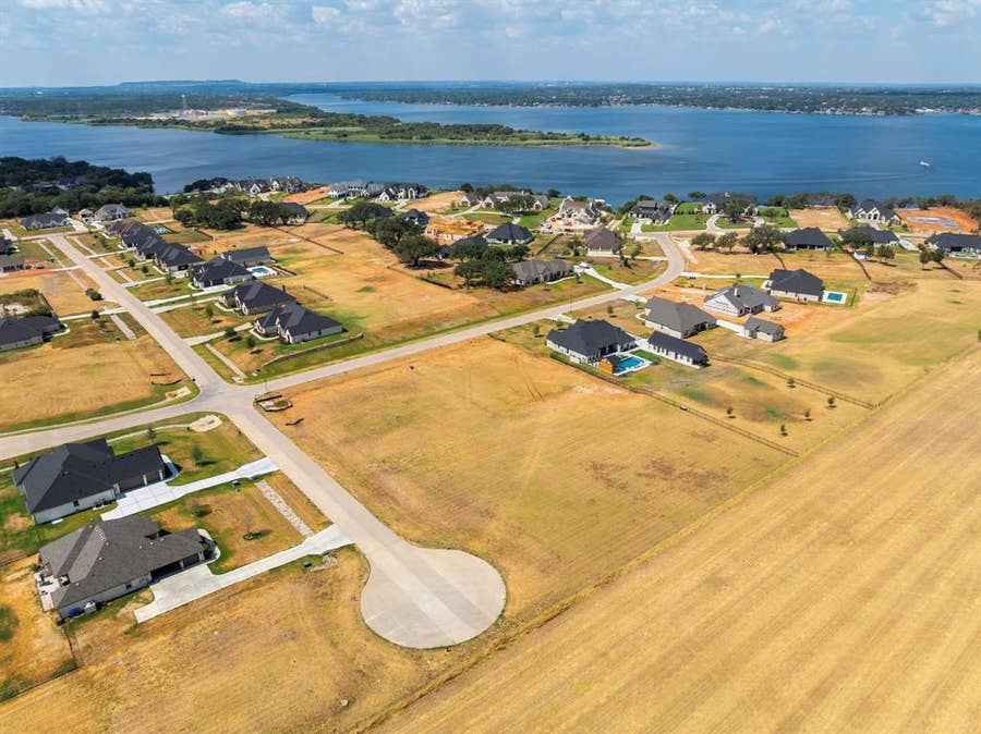 Property photo for 1200 Explorer Lane, Granbury, TX