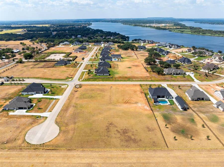 Property photo for 1204 Explorer Lane, Granbury, TX
