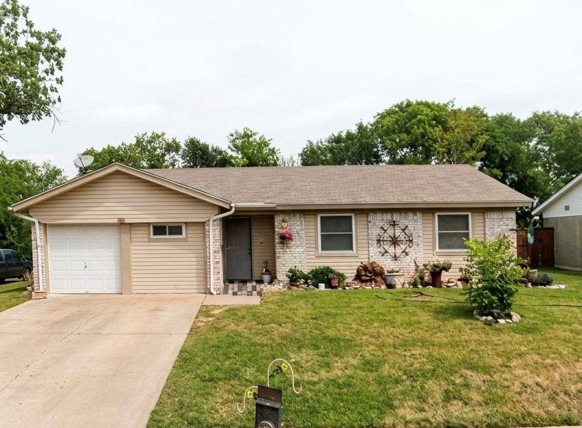 Property photo for 836 Colony Drive, Crowley, TX