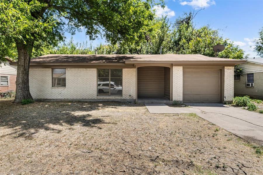 Property photo for 3812 Acree Street, Beverly Hills, TX