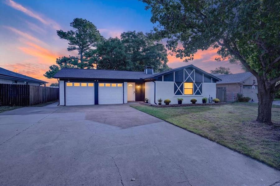 Property photo for 728 Douglas Street, Burleson, TX