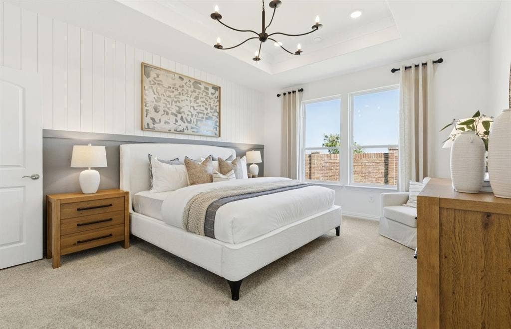 3421 Majesty Lane, Denton, TX 76208 *Model Representation - Spacious owner's suite with private bath