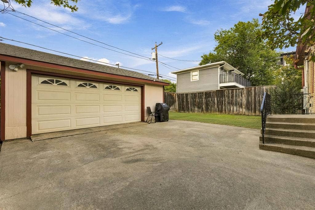 6317 Bryan Parkway, Dallas, TX 75214