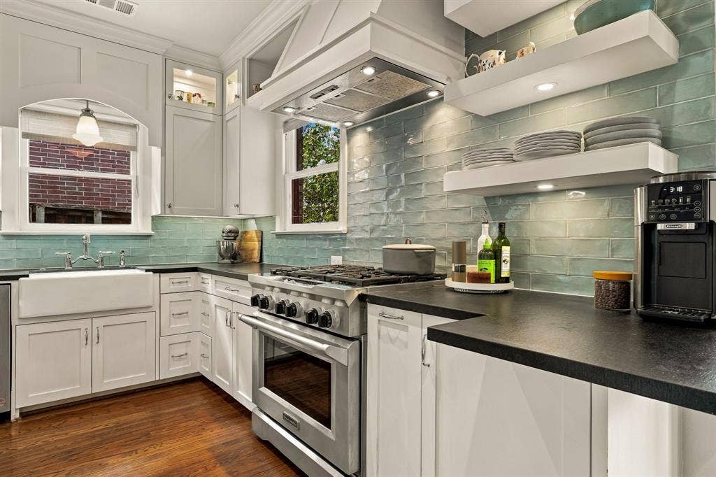 6317 Bryan Parkway, Dallas, TX 75214
