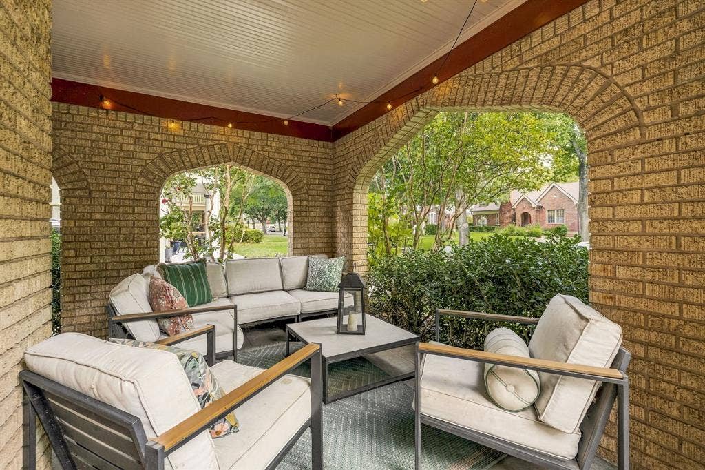 6317 Bryan Parkway, Dallas, TX 75214