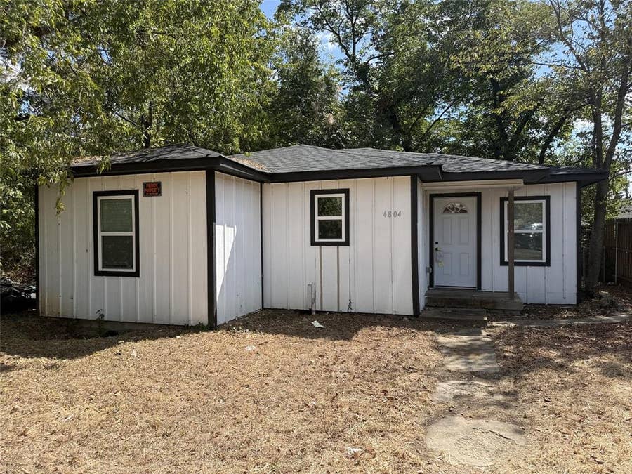 Property photo for 4804 Baldwin Street, Dallas, TX