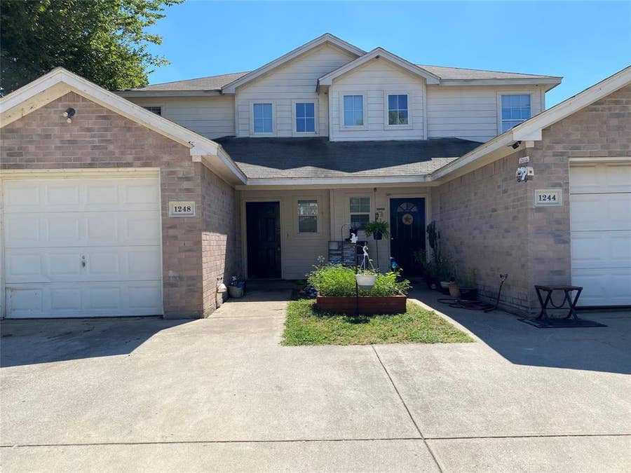 Property photo for 1244 Village Garden Drive, Azle, TX