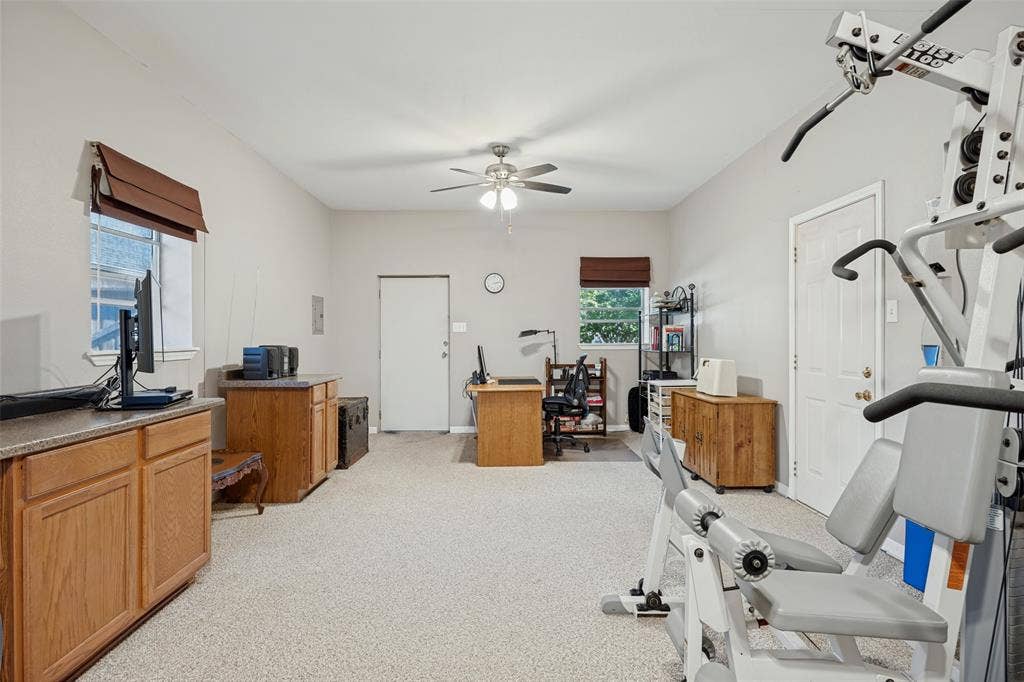500 The Crossings Place, Lowry Crossing, TX 75069 Workshop houses a bonus room.