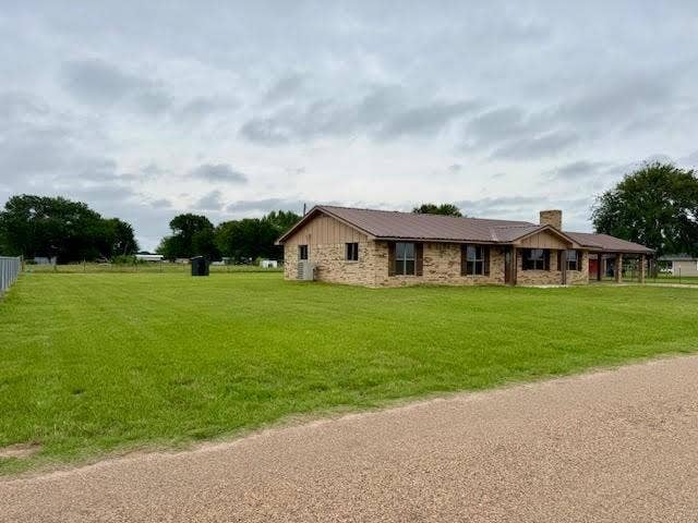 22184 Old River Road, Trinidad, TX 75163 22184 Old River Road, Trinidad, TX 75163