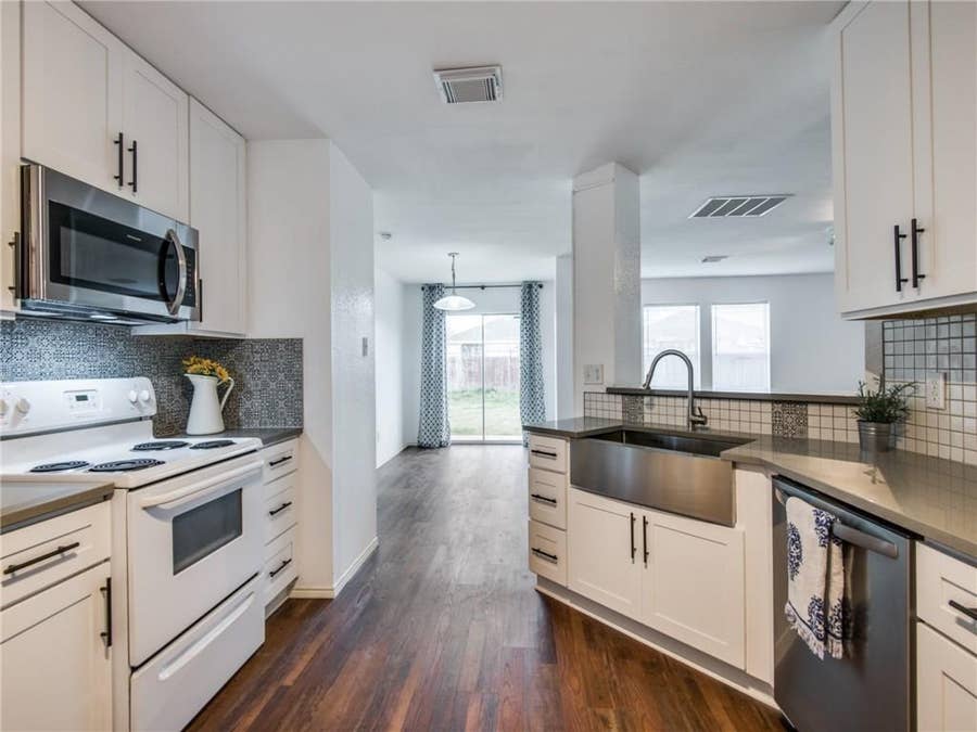 Property photo for 1428 Laurel Hall Lane, Little Elm, TX
