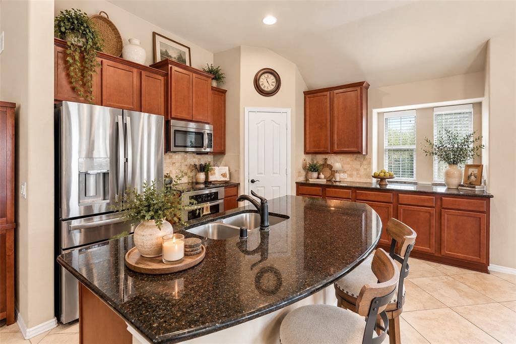 726 Celebrity Court, Midlothian, TX 76065 726 Celebrity Court, Midlothian, TX 76065