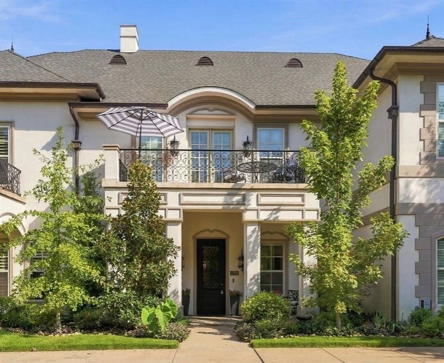 Property photo for 1721 Fountain Pass Drive, Colleyville, TX