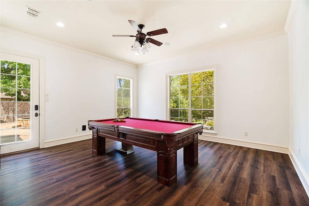 4045 Stonegate Boulevard, Tyler, TX 75703 4045 Stonegate Boulevard, Tyler, TX 75703