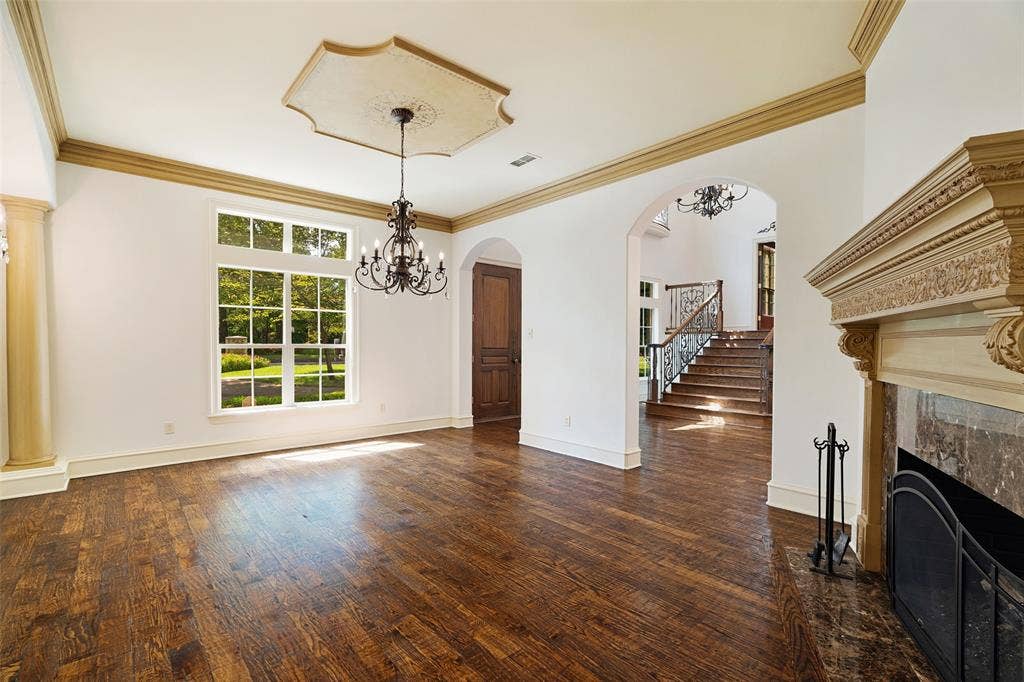 4045 Stonegate Boulevard, Tyler, TX 75703 4045 Stonegate Boulevard, Tyler, TX 75703