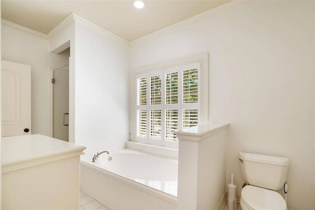 4045 Stonegate Boulevard, Tyler, TX 75703 4045 Stonegate Boulevard, Tyler, TX 75703