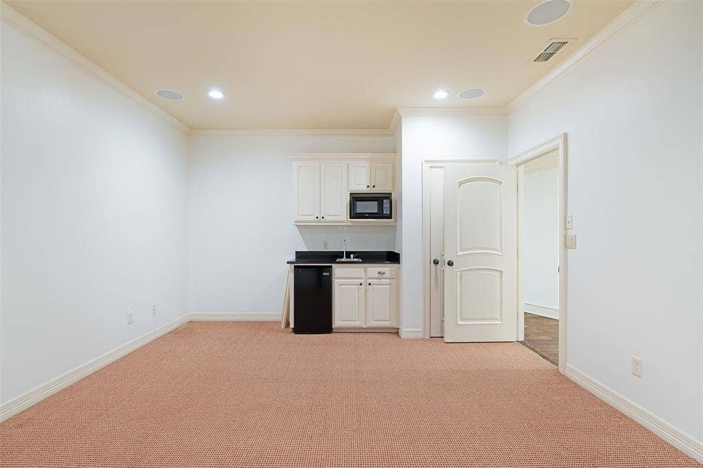 4045 Stonegate Boulevard, Tyler, TX 75703 4045 Stonegate Boulevard, Tyler, TX 75703