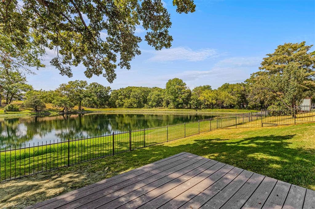 208 Lionhart Place, Rockwall, TX 75032