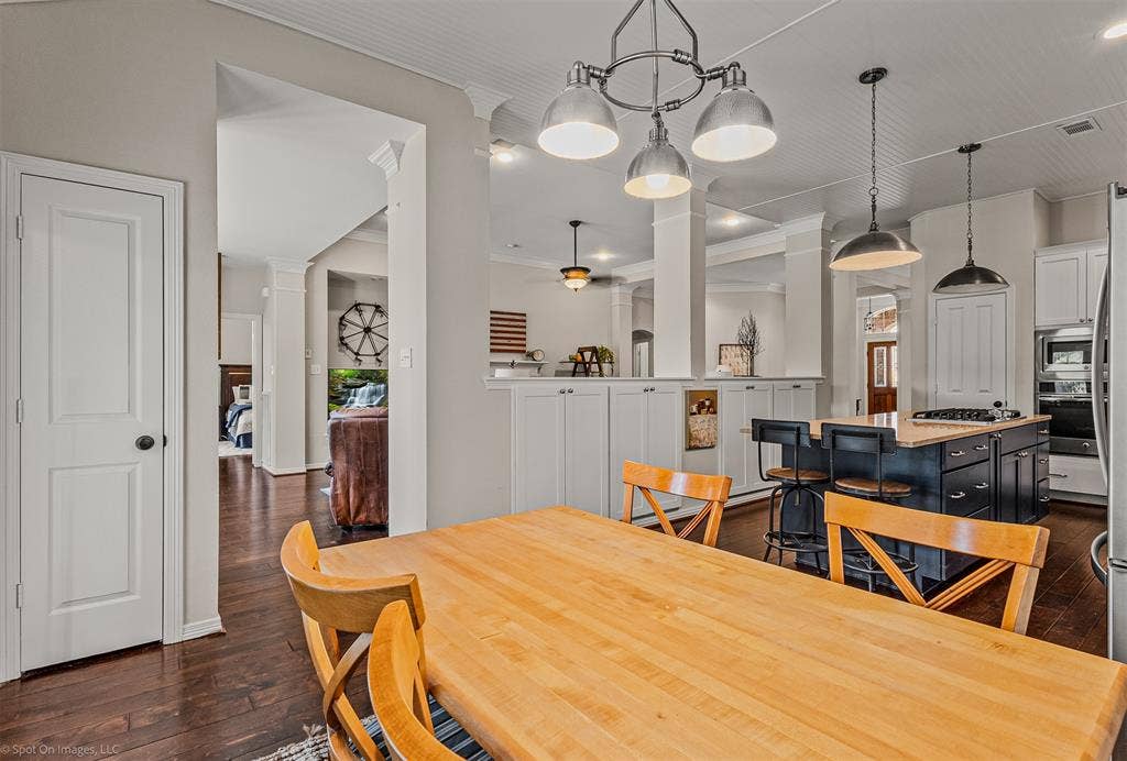 208 Lionhart Place, Rockwall, TX 75032