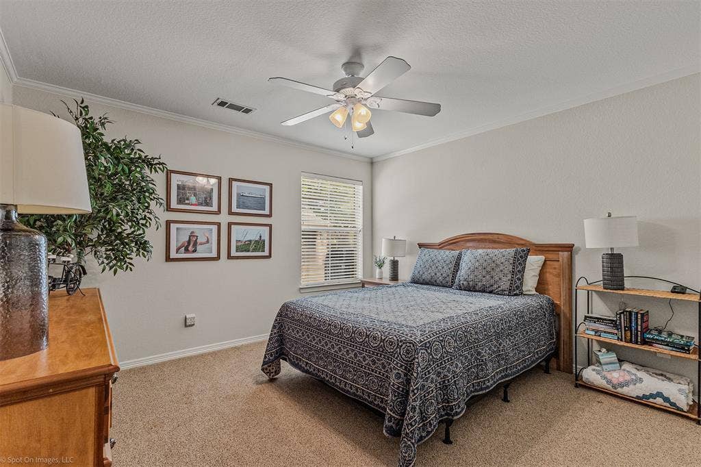 208 Lionhart Place, Rockwall, TX 75032