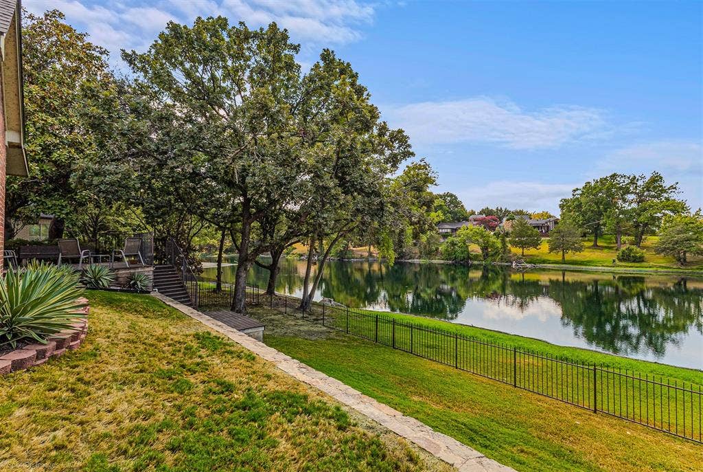 208 Lionhart Place, Rockwall, TX 75032