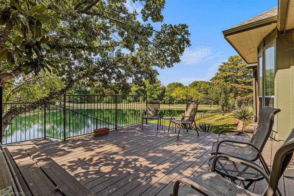 208 Lionhart Place, Rockwall, TX 75032